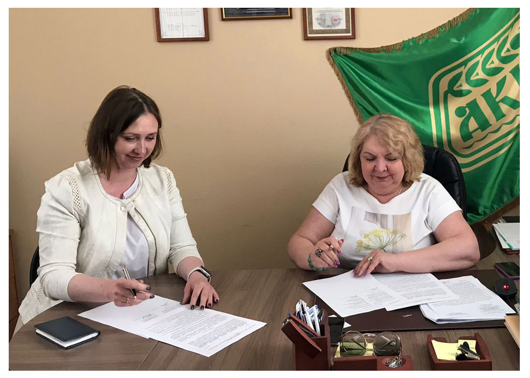 Подписан договор между Тверским ИПК АПК и Союзом фермеров и личных подсобных хозяйств